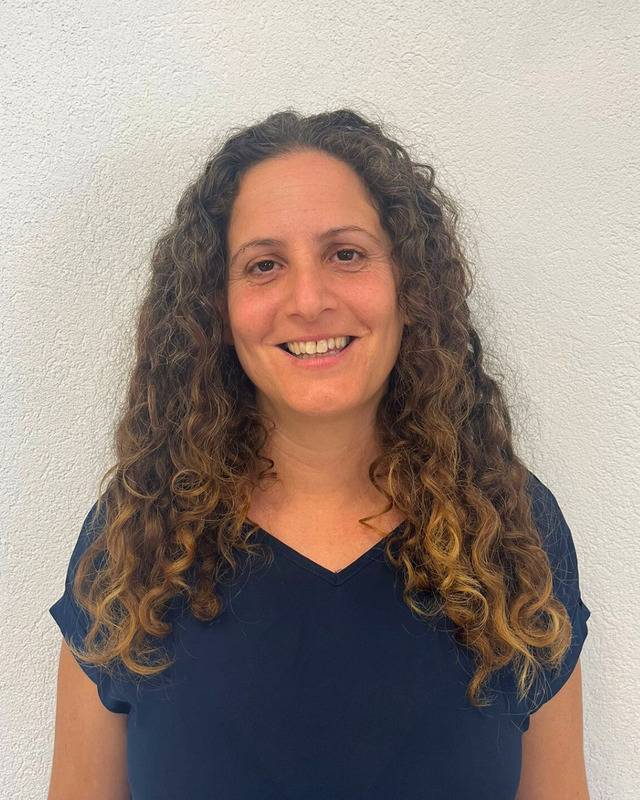גלית אלבג מנלת תחום תמיכות אישיות